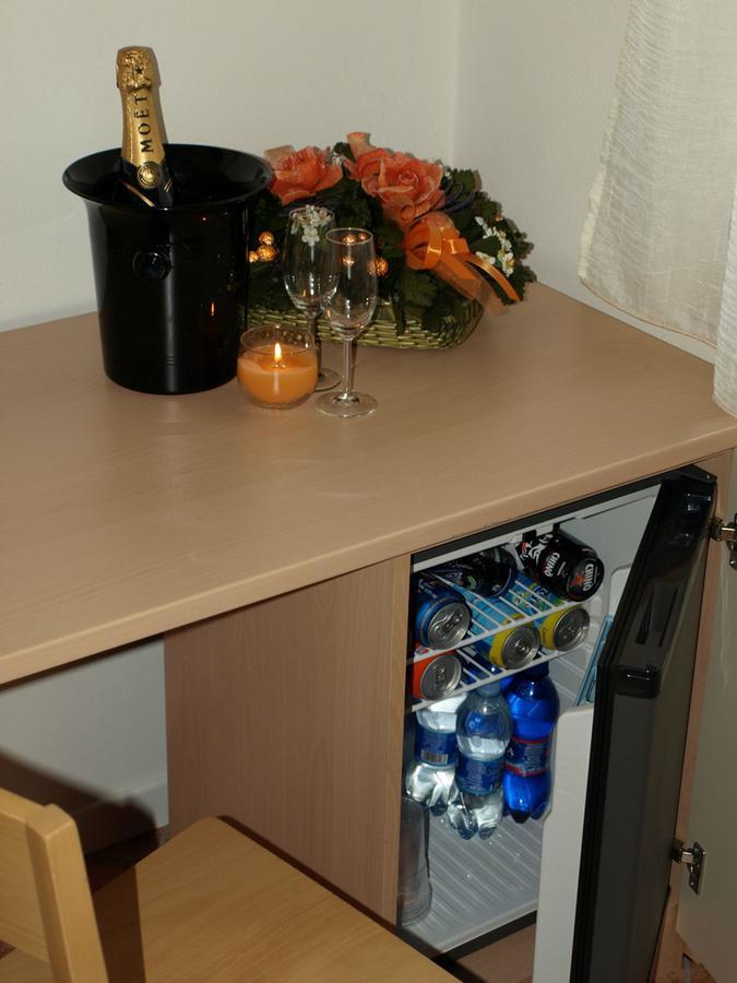 Hotel Karol Monza Eksteriør bilde